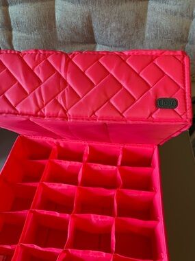 lug Quilted Bright Pink Organizer
